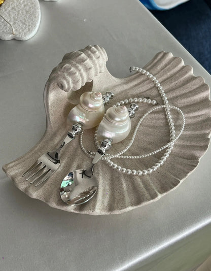 Natural Sandstone Shell Candle Holder Wall Sconce – Handcrafted Seashell Sculpture Art Decor, Coastal Boho Wall Hanging Candle Lamp for Home Interior