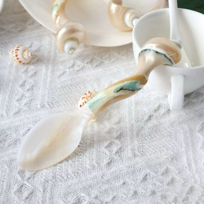 Natural Conch Shell Dinner Spoon - Handcrafted 1 Piece, Eco-Friendly Tableware