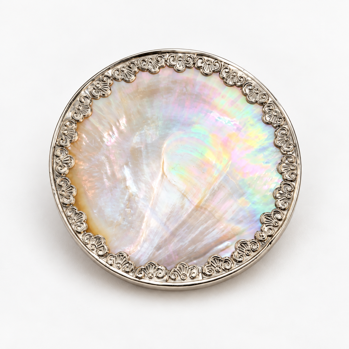 Handcrafted Mother of Pearl Shell Caviar Dish – Gilded Rim